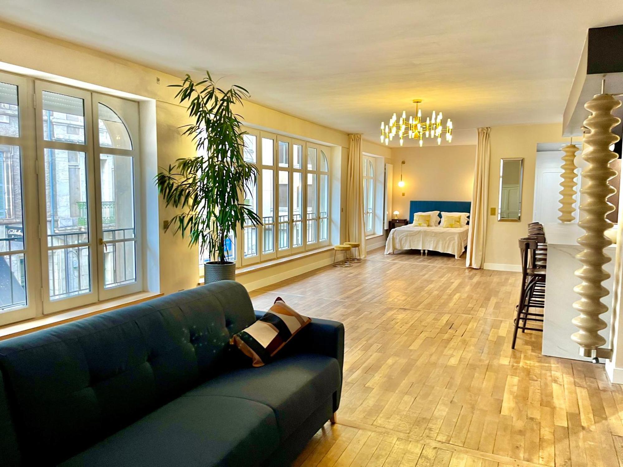 Loft Me - Entre Art Deco Et Loft A L'Americaine Périgueux Buitenkant foto